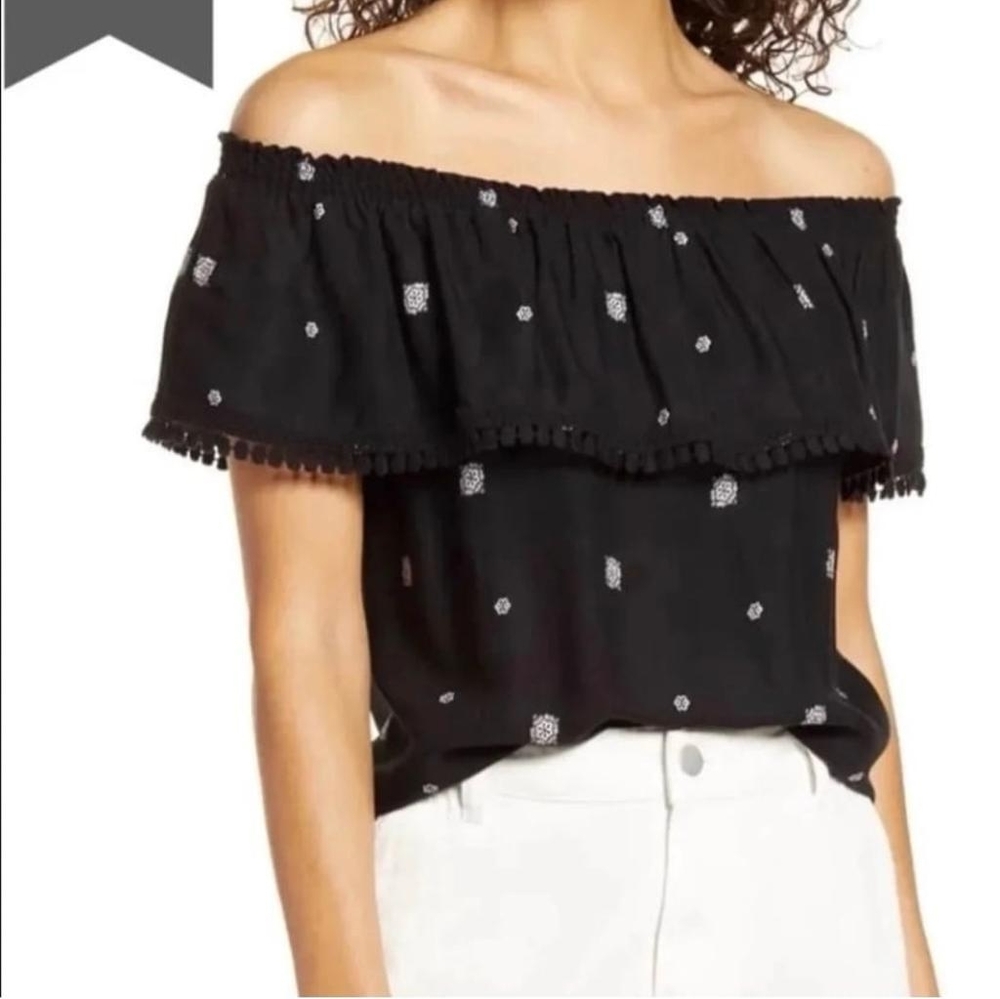 NEW GIBSON Black Print Ruffle Top Lp